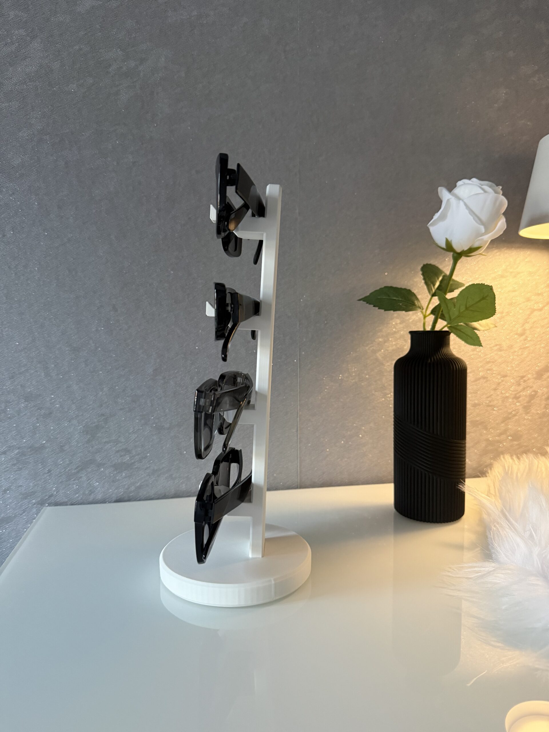 Minimalist 4'lü Gözlük Standı – Modern Masaüstü Düzenleyici - Görsel 2