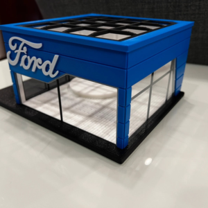 Ford logolu araç garajı