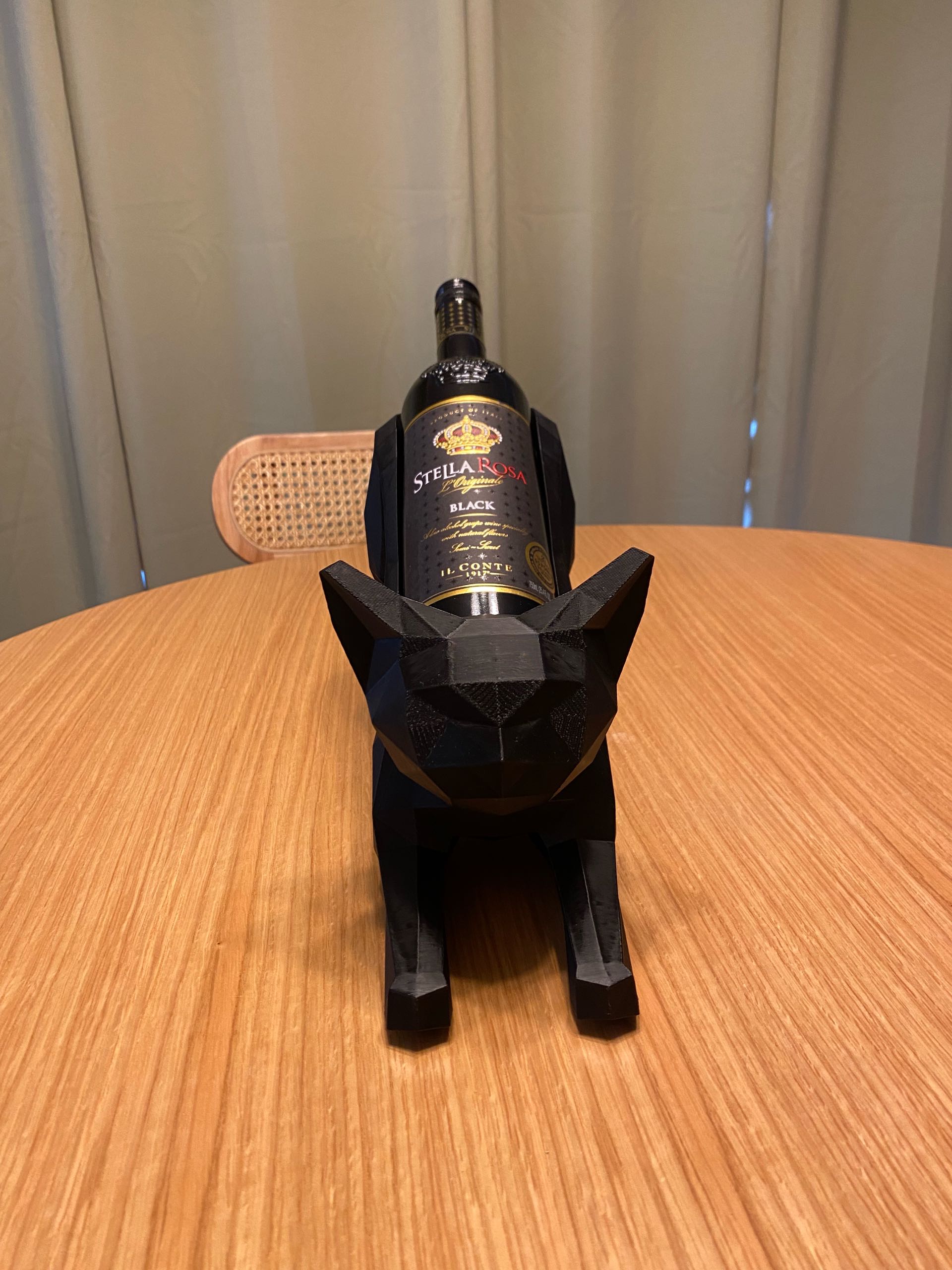Esneyen Kedi Şarap Standı - Görsel 2